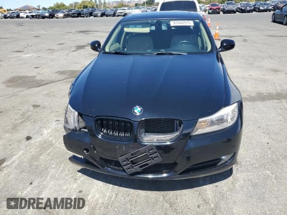 ✅ 2011 BMW 3 Series 328i • VIN: WBAPH5G51BNM81756 • Lot: 65942975. Wystawiony na Copart z przebiegiem 61 147 mil. Bezpłatny archiwum sprzedaży aukcyjnych z USA i szczegółowy raport historii pojazdu na DreamBid. Zdjęcie 5.
