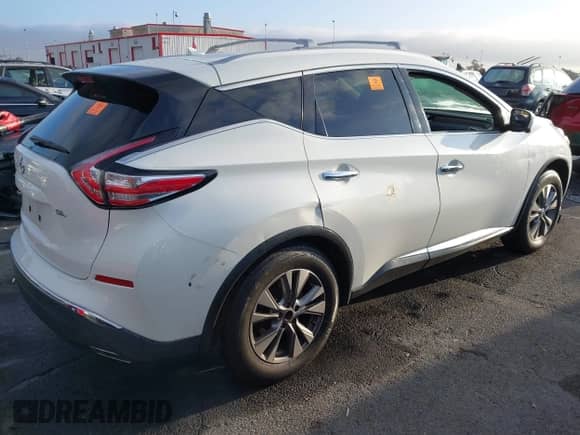 2015 Nissan Murano Platinum with VIN 5N1AZ2MG6FN260424, listed as a IAAI auction lot 43363904 with Not provided miles and . Bid and sale history available at DreamBid. Image 4.