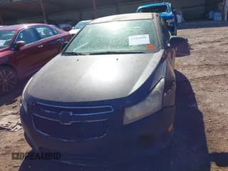 ✅ 2015 Chevrolet Cruze LS • VIN: 1G1PA5SH1F7122953 • Лот: 43505088. Опубликован ранее на IAAI с пробегом 51 475 миль. Бесплатный доступ к архиву аукционных продаж из США и подробный отчёт об истории автомобиля на DreamBid. Изображение 6.