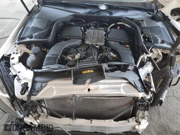 ✅ 2017 Mercedes-Benz C 43 AMG • VIN: WDDWK6EB8HF519622 • Лот: 62942715. Опубликован ранее на Copart с пробегом 30 007 миль. Бесплатный доступ к архиву аукционных продаж из США и подробный отчёт об истории автомобиля на DreamBid. Изображение 11.