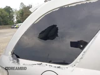 ✅ 2007 Chevrolet Equinox LT • VIN: 2CNDL63F976233612 • Лот: 43277672. Опубликован ранее на IAAI с пробегом 182 258 миль. Бесплатный доступ к архиву аукционных продаж из США и подробный отчёт об истории автомобиля на DreamBid. Изображение 6.