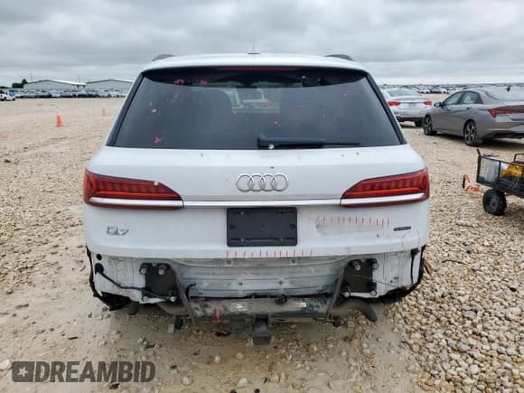 ✅ 2020 Audi Q7 Prestige • VIN: WA1VXBF71LD003627 • Lot: 59946835. Listed on Copart with 76,324 mi. Free auction sales archive from the USA and detailed vehicle history report at DreamBid. Image 6.