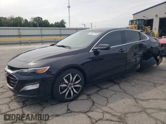 2024 Chevrolet Malibu RS with VIN 1G1ZG5ST4RF158383, listed as a Copart auction lot 69997795 with 33,081 mi miles and Salvage title. Bid and sale history available at DreamBid. Image 1.