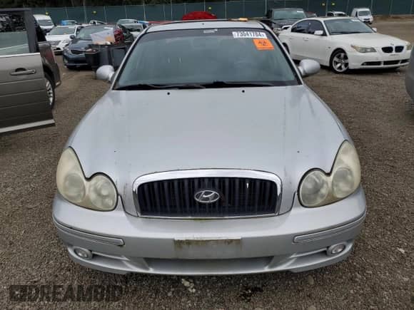 2002 Hyundai Sonata GLS with VIN KMHWF35H82A646789, listed as a Copart auction lot 73041784 with 127,732 mi miles and Clean title. Bid and sale history available at DreamBid. Image 5.