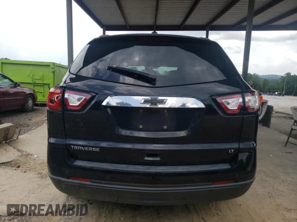 ✅ 2017 Chevrolet Traverse LT • VIN: 1GNKRGKD4HJ151685 • Lot: 62734104. Wystawiony na Copart z przebiegiem 180 572 mil. Bezpłatny archiwum sprzedaży aukcyjnych z USA i szczegółowy raport historii pojazdu na DreamBid. Zdjęcie 6.