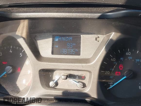 ✅ 2018 Ford Transit Passenger XL • VIN: 1FBZX2YM1JKA33699 • Lot: 41786863. Wystawiony na IAAI z przebiegiem 138 735 mil. Bezpłatny archiwum sprzedaży aukcyjnych z USA i szczegółowy raport historii pojazdu na DreamBid. Zdjęcie 7.