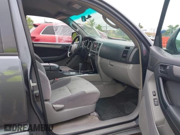 ✅ 2003 Toyota 4Runner SR5 • VIN: JTEBU14R130003355 • Лот: 42438669. Опубликован ранее на IAAI с пробегом 287 016 миль. Бесплатный доступ к архиву аукционных продаж из США и подробный отчёт об истории автомобиля на DreamBid. Изображение 5.