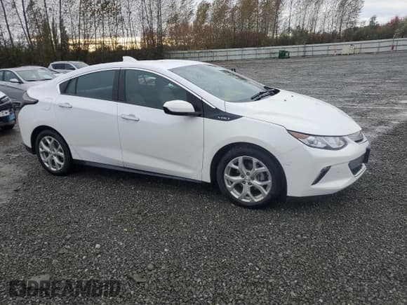 ✅ 2018 Chevrolet Volt Premier • VIN: 1G1RB6S52JU157089 • Lot: 76587134. Wystawiony na Copart z przebiegiem 53 856 mil. Bezpłatny archiwum sprzedaży aukcyjnych z USA i szczegółowy raport historii pojazdu na DreamBid. Zdjęcie 4.