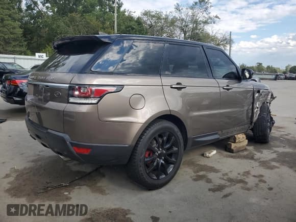 ✅ 2017 Land Rover Range Rover Sport HSE • VIN: SALWR2FV1HA154701 • Lot: 70627155. Listed on Copart with Not provided. Free auction sales archive from the USA and detailed vehicle history report at DreamBid. Image 3.
