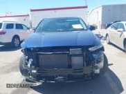 ✅ 2020 Hyundai Santa Fe Limited • VIN: 5NMS5CAA1LH270457 • Лот: 42173675. Опубликован ранее на IAAI с пробегом 23 311 миль. Бесплатный доступ к архиву аукционных продаж из США и подробный отчёт об истории автомобиля на DreamBid. Изображение 13.