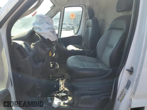 ✅ 2018 Ram ProMaster Cargo • VIN: 3C6TRVAGXJE103986 • Lot: 69441605. Listed on Copart with 190,615 mi. Free auction sales archive from the USA and detailed vehicle history report at DreamBid. Image 7.