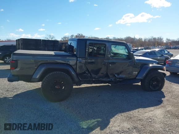 ✅ 2020 Jeep Gladiator Overland • VIN: 1C6HJTFG4LL201352 • Лот: 43614806. Опубликован ранее на IAAI с пробегом 95 727 миль. Бесплатный доступ к архиву аукционных продаж из США и подробный отчёт об истории автомобиля на DreamBid. Изображение 13.