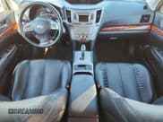 ✅ 2012 Subaru Outback Limited • VIN: 4S4BRCKC5C3295604 • Лот: 89863455. Опубликован ранее на Copart с пробегом 153 858 миль. Бесплатный доступ к архиву аукционных продаж из США и подробный отчёт об истории автомобиля на DreamBid. Изображение 8.