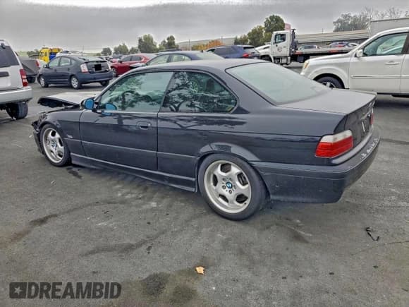 ✅ 1995 BMW 3 Series M3 • VIN: WBSBF9328SEH02545 • Lot: 96004565. Listed on Copart with 207,743 mi. Free auction sales archive from the USA and detailed vehicle history report at DreamBid. Image 2.
