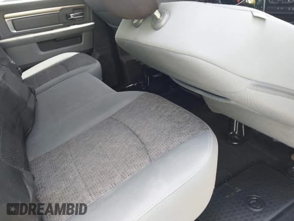 ✅ 2017 Ram 1500 Big Horn • VIN: 3C6RR7LT2HG505242 • Лот: 42738261. Опубликован ранее на IAAI с пробегом 144 728 миль. Бесплатный доступ к архиву аукционных продаж из США и подробный отчёт об истории автомобиля на DreamBid. Изображение 8.