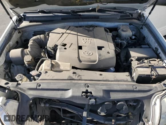 ✅ 2004 Toyota 4Runner SR5 • VIN: JTEBU14RX40021757 • Лот: 82539125. Опубликован ранее на Copart с пробегом 235 501 миль. Бесплатный доступ к архиву аукционных продаж из США и подробный отчёт об истории автомобиля на DreamBid. Изображение 12.