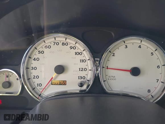 ✅ 2005 Saturn VUE • VIN: 5GZCZ53485S863685 • Lot: 43287181. Wystawiony na IAAI z przebiegiem 99 759 mil. Bezpłatny archiwum sprzedaży aukcyjnych z USA i szczegółowy raport historii pojazdu na DreamBid. Zdjęcie 7.