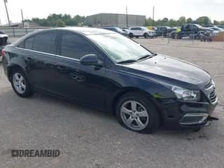 ✅ 2015 Chevrolet Cruze LT • VIN: 1G1PC5SB5F7236069 • Лот: 43532127. Опубликован ранее на IAAI с пробегом 117 101 миль. Бесплатный доступ к архиву аукционных продаж из США и подробный отчёт об истории автомобиля на DreamBid. Изображение 1.