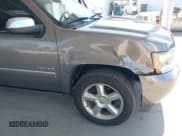 ✅ 2011 Chevrolet Tahoe LTZ • VIN: 1GNSCCE09BR333023 • Lot: 43085215. Listed on IAAI with 165,616 mi. Free auction sales archive from the USA and detailed vehicle history report at DreamBid. Image 6.