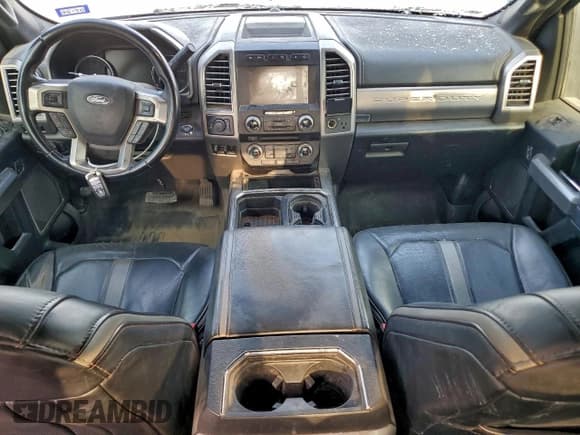 ✅ 2018 Ford F-350 XL • VIN: 1FT8W3BT7JEC39012 • Лот: 94060465. Опубликован ранее на Copart с пробегом 167 845 миль. Бесплатный доступ к архиву аукционных продаж из США и подробный отчёт об истории автомобиля на DreamBid. Изображение 8.