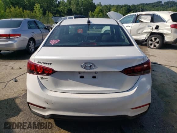 ✅ 2021 Hyundai Accent SE • VIN: 3KPC24A65ME135179 • Lot: 62889944. Wystawiony na Copart z przebiegiem 27 488 mil. Bezpłatny archiwum sprzedaży aukcyjnych z USA i szczegółowy raport historii pojazdu na DreamBid. Zdjęcie 6.