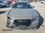 ✅ 2017 Chrysler 300 S Alloy Edition • VIN: 2C3CCABT7HH521827 • Lot: 69485345. Listed on Copart with 91,480 mi. Free auction sales archive from the USA and detailed vehicle history report at DreamBid. Image 5.