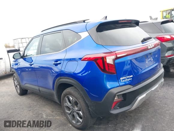 ✅ 2024 Kia Seltos S • VIN: KNDEUCAA2R7648172 • Lot: 43588227. Listed on IAAI with Not provided. Free auction sales archive from the USA and detailed vehicle history report at DreamBid. Image 15.