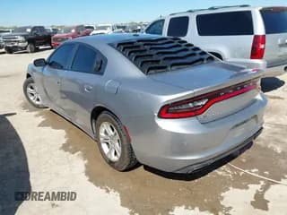 ✅ 2016 Dodge Charger SE • VIN: 2C3CDXBGXGH108835 • Lot: 43473510. Wystawiony na IAAI z przebiegiem 227 511 mil. Bezpłatny archiwum sprzedaży aukcyjnych z USA i szczegółowy raport historii pojazdu na DreamBid. Zdjęcie 3.