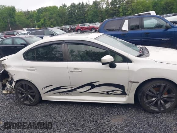✅ 2015 Subaru WRX Premium • VIN: JF1VA1D66F9819998 • Lot: 42458202. Listed on IAAI with 196,109 mi. Free auction sales archive from the USA and detailed vehicle history report at DreamBid. Image 14.
