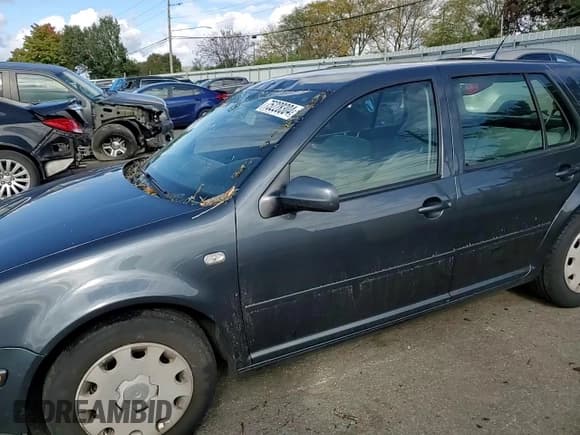 ✅ 2006 Volkswagen Golf GL • VIN: 9BWFL61J864009404 • Лот: 75228304. Опубликован ранее на Copart с пробегом 100 048 миль. Бесплатный доступ к архиву аукционных продаж из США и подробный отчёт об истории автомобиля на DreamBid. Изображение 12.