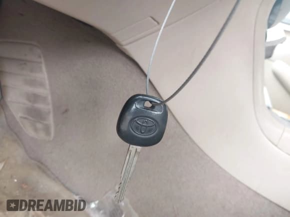 ✅ 2004 Toyota Solara SE • VIN: 4T1CA38P24U019382 • Lot: 42829224. Listed on IAAI with 193,007 mi. Free auction sales archive from the USA and detailed vehicle history report at DreamBid. Image 11.