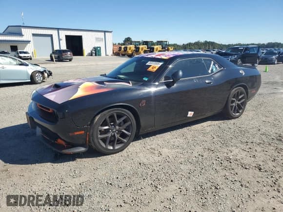 ✅ 2023 Dodge Challenger GT • VIN: 2C3CDZJG1PH637409 • Lot: 86833005. Wystawiony na Copart z przebiegiem 74 383 mil. Bezpłatny archiwum sprzedaży aukcyjnych z USA i szczegółowy raport historii pojazdu na DreamBid. Zdjęcie 1.
