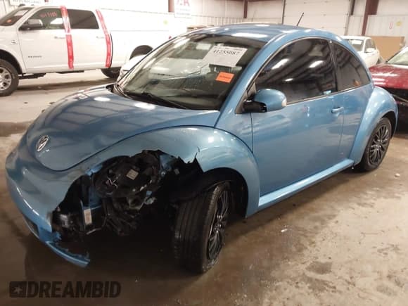 ✅ 2010 Volkswagen Beetle • VIN: 3VWPW3AG4AM003893 • Лот: 41255087. Опубликован ранее на IAAI с пробегом 192 128 миль. Бесплатный доступ к архиву аукционных продаж из США и подробный отчёт об истории автомобиля на DreamBid. Изображение 2.