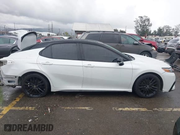 ✅ 2022 Toyota Camry XSE • VIN: 4T1K61AK2NU024311 • Lot: 43733700. Listed on IAAI with 143,279 mi. Free auction sales archive from the USA and detailed vehicle history report at DreamBid. Image 14.