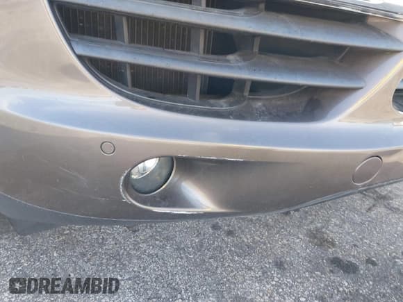 ✅ 2011 Porsche Cayenne S Hybrid • VIN: WP1AE2A29BLA94414 • Lot: 41644386. Wystawiony na IAAI z przebiegiem 76 095 mil. Bezpłatny archiwum sprzedaży aukcyjnych z USA i szczegółowy raport historii pojazdu na DreamBid. Zdjęcie 6.