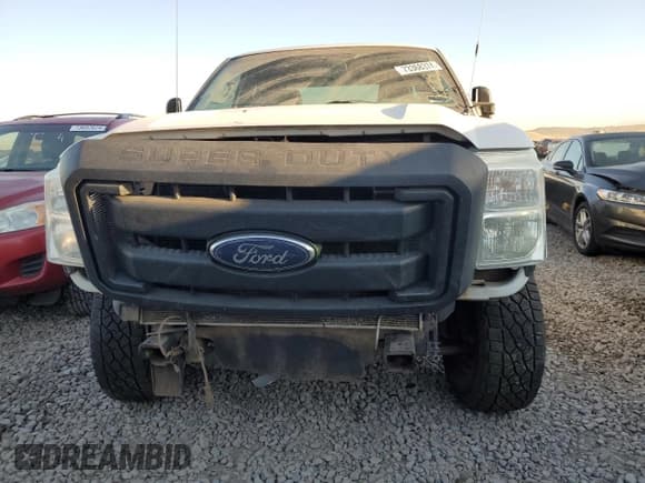 ✅ 2015 Ford F-350 • VIN: 1FT7X3BT5FEC25285 • Lot: 73368374. Listed on Copart with 250,411 mi. Free auction sales archive from the USA and detailed vehicle history report at DreamBid. Image 5.