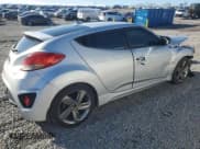 ✅ 2013 Hyundai Veloster Turbo • VIN: KMHTC6AE6DU177289 • Lot: 45384845. Wystawiony na Copart z przebiegiem Nie podano. Bezpłatny archiwum sprzedaży aukcyjnych z USA i szczegółowy raport historii pojazdu na DreamBid. Zdjęcie 3.