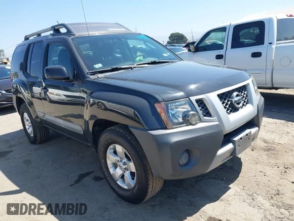 ✅ 2011 Nissan Xterra X • VIN: 5N1AN0NU8BC511552 • Lot: 42874903. Wystawiony na IAAI z przebiegiem 128 313 mil. Bezpłatny archiwum sprzedaży aukcyjnych z USA i szczegółowy raport historii pojazdu na DreamBid. Zdjęcie 1.