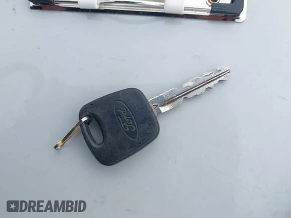 ✅ 1999 Ford Contour SE Fleet • VIN: 1FAFP66L3XK227522 • Lot: 41702873. Listed on IAAI with 140,926 mi. Free auction sales archive from the USA and detailed vehicle history report at DreamBid. Image 11.