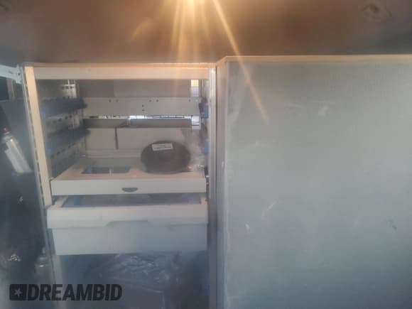 ✅ 2013 Ram Cargo Van Tradesman • VIN: 2C4JRGAG8DR658515 • Lot: 71232865. Wystawiony na Copart z przebiegiem 203 940 mil. Bezpłatny archiwum sprzedaży aukcyjnych z USA i szczegółowy raport historii pojazdu na DreamBid. Zdjęcie 10.