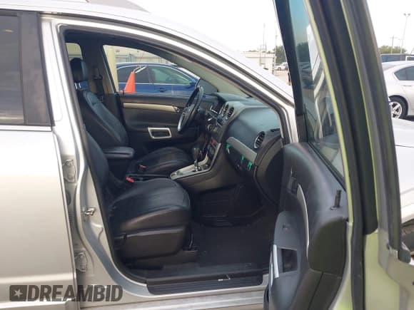 ✅ 2012 Chevrolet Captiva Sport LT • VIN: 3GNAL3E53CS588529 • Лот: 43324987. Опубликован ранее на IAAI с пробегом 161 342 миль. Бесплатный доступ к архиву аукционных продаж из США и подробный отчёт об истории автомобиля на DreamBid. Изображение 5.