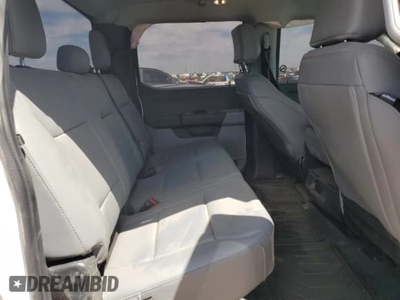 ✅ 2024 Ford F-250 XL • VIN: 1FT7W2BT2REF41857 • Lot: 55291175. Listed on Copart with 6,702 mi. Free auction sales archive from the USA and detailed vehicle history report at DreamBid. Image 10.