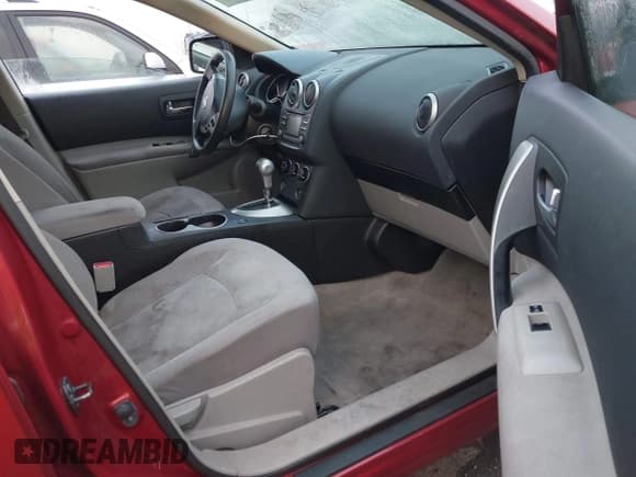 ✅ 2014 Nissan Rogue S • VIN: JN8AS5MV4EW716183 • Lot: 41248151. Listed on IAAI with 164,868 mi. Free auction sales archive from the USA and detailed vehicle history report at DreamBid. Image 5.