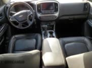 ✅ 2017 Chevrolet Colorado 4WD LT • VIN: 1GCPTCE13H1235104 • Лот: 47592285. Опубликован ранее на Copart с пробегом 68 079 миль. Бесплатный доступ к архиву аукционных продаж из США и подробный отчёт об истории автомобиля на DreamBid. Изображение 8.