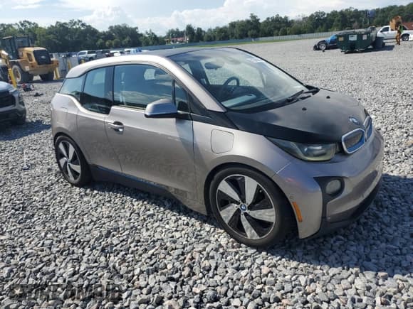 ✅ 2014 BMW i3 • VIN: WBY1Z4C50EVX62763 • Lot: 61336045. Listed on Copart with 114,310 mi. Free auction sales archive from the USA and detailed vehicle history report at DreamBid. Image 4.