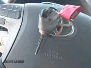 ✅ 2009 Toyota Camry LE • VIN: 4T1BE46K89U281217 • Лот: 43304616. Опубликован ранее на IAAI с пробегом 135 534 миль. Бесплатный доступ к архиву аукционных продаж из США и подробный отчёт об истории автомобиля на DreamBid. Изображение 11.