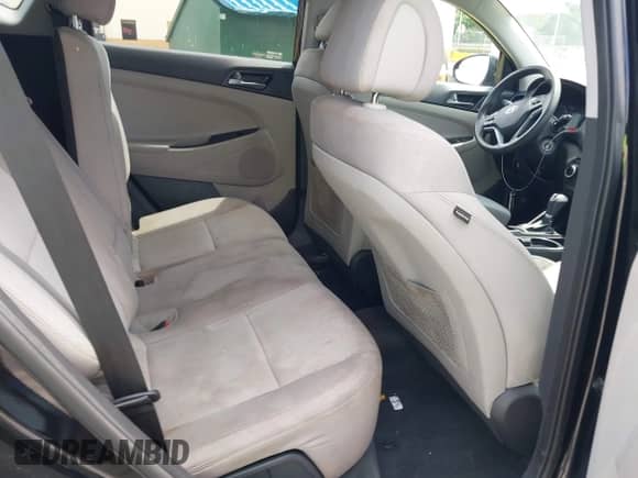 2016 Hyundai Tucson Limited z VIN KM8J33A23GU021906, wystawiony jako IAAI lot #42882911 z przebiegiem 134 985 mil mil oraz . Historia ofert i sprzedaży dostępna na DreamBid. Obrazek 8.