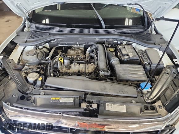 ✅ 2019 Volkswagen Jetta S • VIN: 3VWC57BU8KM076022 • Лот: 81700595. Опубликован ранее на Copart с пробегом 86 691 миль. Бесплатный доступ к архиву аукционных продаж из США и подробный отчёт об истории автомобиля на DreamBid. Изображение 11.