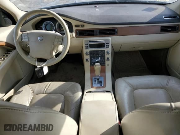 ✅ 2008 Volvo S80 3.0L Turbo • VIN: YV1AH992181080091 • Lot: 46549765. Wystawiony na Copart z przebiegiem 131 969 mil. Bezpłatny archiwum sprzedaży aukcyjnych z USA i szczegółowy raport historii pojazdu na DreamBid. Zdjęcie 8.