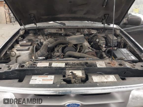 ✅ 1995 Ford Ranger Splash • VIN: 1FTCR10A3SPA33487 • Lot: 43729818. Listed on IAAI with 151,318 mi. Free auction sales archive from the USA and detailed vehicle history report at DreamBid. Image 10.